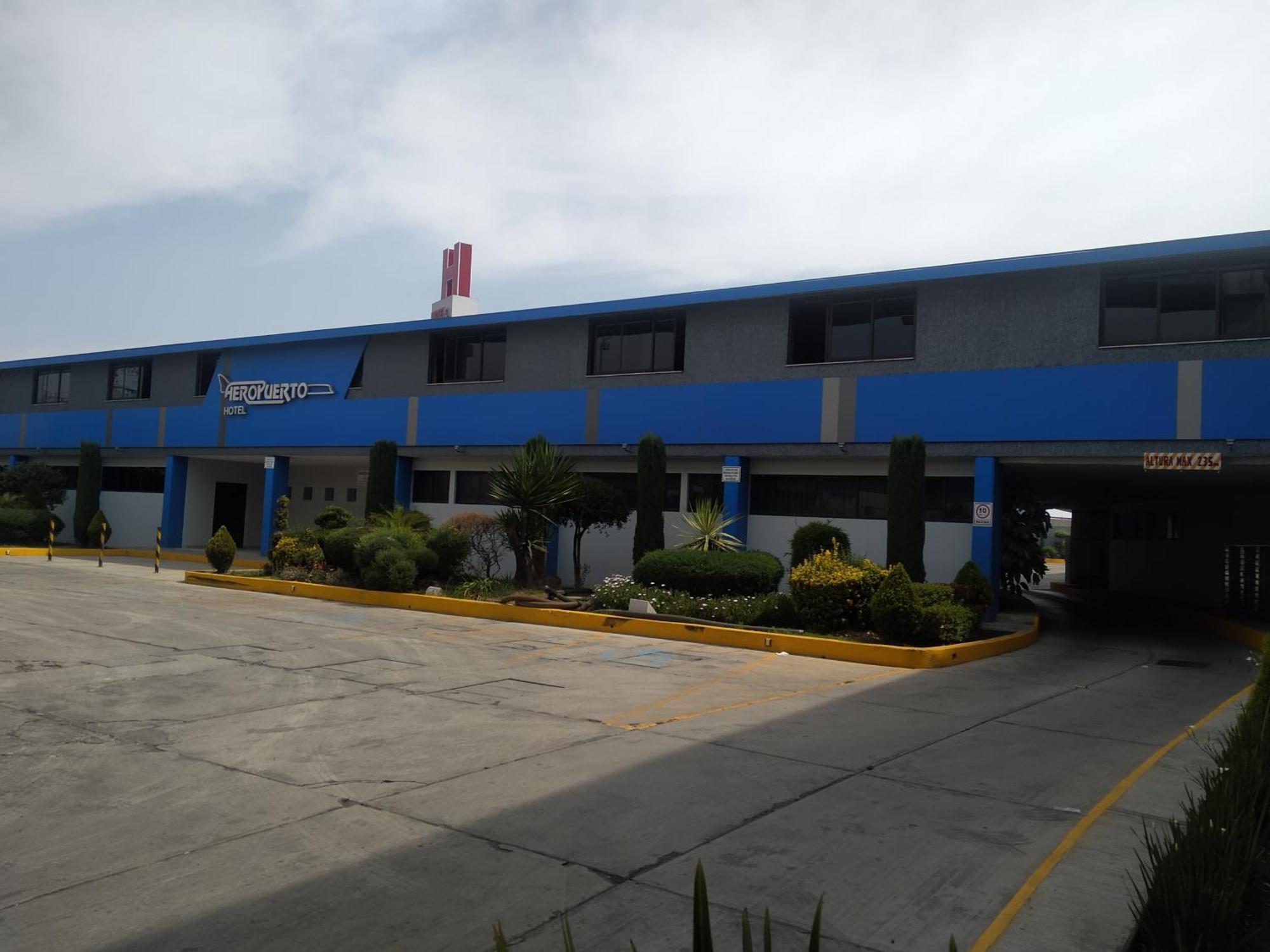 Hotel Aeropuerto Toluca Exterior photo